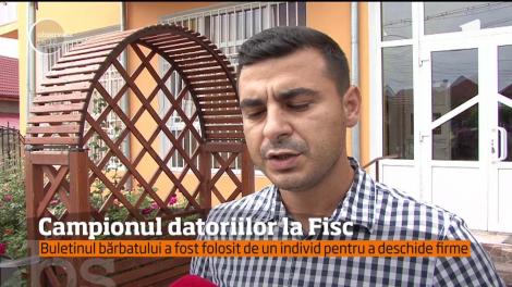 Un bărbat din Gorj datorează statului 11 milioane de lei. Inspectorii ANAF i-au căutat aşa-zisa avere ascunsă în casa dărăpănată şi în curtea acoperită cu buruieni