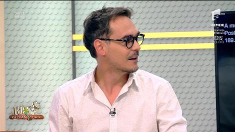 Smiley News! Cum mănânci ciocolată fără să se observe că a fost începută