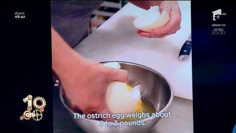 Smiley News! Restaurant care servește ouă de struț