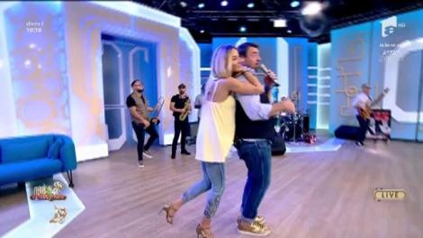 Horia Brenciu și HB Orchestra cântă live, la Neatza, melodia „Azi am chef de mare”