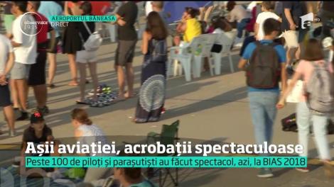 Așii aviației, acrobații spectaculoase