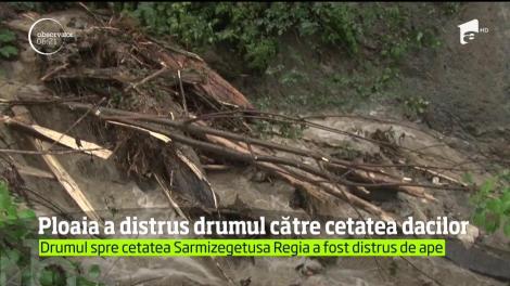 O viitură violentă a închis cetatea Sarmizegetusa Regia