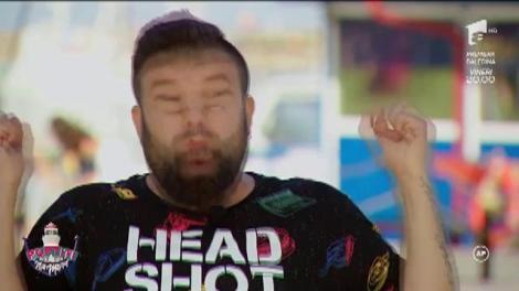 Panică printre vedete? De unde! Nea Mărine, te joci cu pericolul: „Ieșiți repede că a luat foc restaurantul”