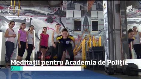 Sunt sute de liceeni fac meditații pentru Academia de Poliție