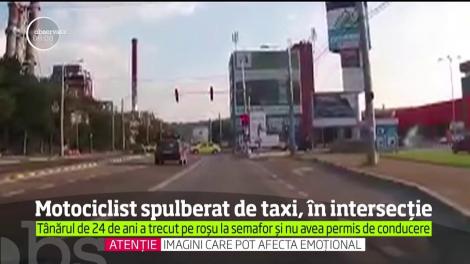 Un motociclist a fost spulberat de un taxi în Suceava