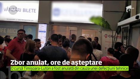 Aproape 50 de oameni au fost blocaţi în aeroportul din Timişoara preţ de câteva ore, după ce zborul lor către Luton a fost anulat