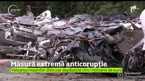 Imagini greu de privit pentru pasionaţii de vehicule de lux