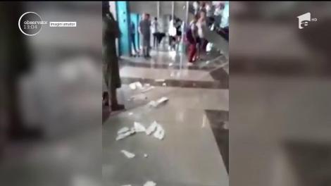 Imagini incredibile pe aeroportul din Craiova unde apa a început să curgă din tavan