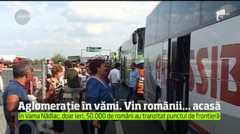 Este coadă în vămi, semn că a început perioada vacanţelor şi pentru românii care muncesc în străinătate