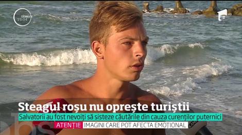 Litoralul e sub steag roşu! Doi turişti au fost scoşi fără viaţă din valuri