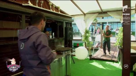 Circ pe terasă! Nea Marin a distrus afacerea lui Liviu și Andrei