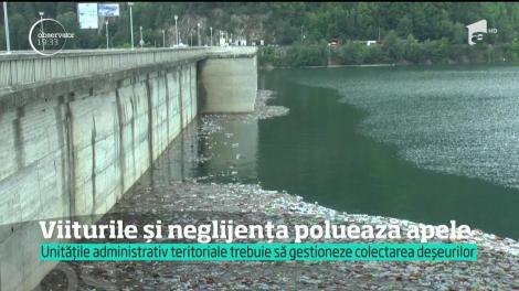Producţia de energie electrică este grav afectată de deşeurile aruncate în lacurile din România