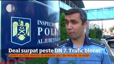 Deal surpatpe DN7. Trafic blocat