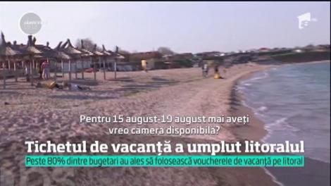 Tichetul de vacanţă a umplut litoralul! Abia se mai găsesc locuri de cazare &icirc;n unele staţiuni