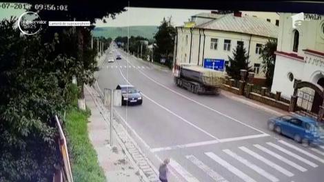 Au apărut imagini terifiante de la accidentul din Ilieşti, atunci când o copilă de 12 ani a fost spulberată de o maşină