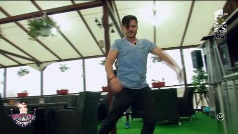 Distracție în ploaie! Liviu Vârciu: "Mă simt foarte bine în apă"