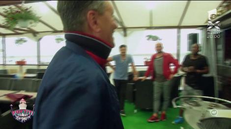 Râzi cu lacrimi! Fernando, fugărit de Nea Mărin!