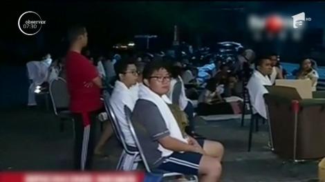 O altă zi de coşmar în Insula Lombok. Zona unde 460 de oameni şi-au pierdut viaţa după un seism de 7,2 grade pe Richter a fost lovită de noi cutremure!