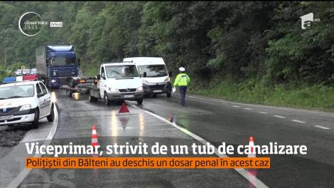 Tragedie în judeţul Olt! Viceprimarul comunei Bălteni a murit, după ce a fost strivit de un tub de canalizare din beton, greu de aproximativ 800 de kilograme!