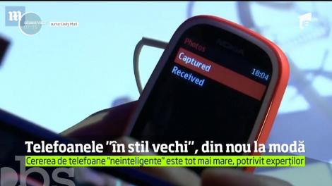 Telefoanele "&icirc;n stil vechi", din nou la modă