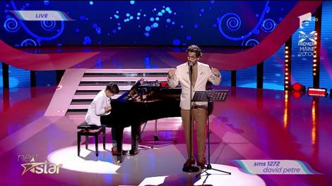 Râzi cu lacrimi! David Petre, pian și umor cu Cezar Ouatu