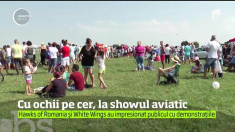 Spectacol aerian impresionant pe aerodromul de la Strejnic