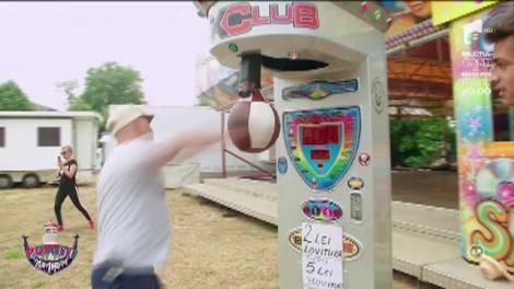 Vedetele ajung în parcul de distracții: "Hai să ne dăm în mașinuțe!"