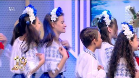 Corul Allegretto c&acirc;ntă, la Neatza, piesa &rdquo;Catrina&rdquo;