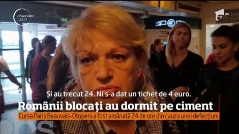 Zeci de români sunt blocaţi de mai bine de 24 de ore pe aeroportul Paris Beauvais, fără să ştie când vor reveni acasă