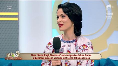 Raluca Burcea și Theo Rose, surorile care fac echipă în muzică și viață: ”Ea își bagă coada pe la muzica populară, așa că și eu îmi mai bag codița pe la muzica ușoară”