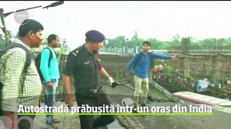 Cel puţin un om a murit, iar 21 au fost răniţi într-un oraş din India, după ce o porţiune de 30 de metri dintr-o autostradă suspendată s-a prăbuşit