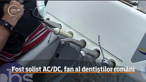 Nu, nu e nicio glumă! Fostul solist al trupei AC/DC, la dentist în Pitești