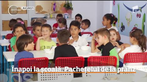 Pe lângă rechizite, părinţii sunt preocupaţi zilele acestea şi de pacheţelul pentru şcoală