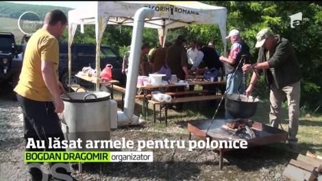 Au sfârâit ceaunele la Hăpria, în judeţul Alba, acolo unde şi-au dat întâlnire peste 150 de vânători şi pescari