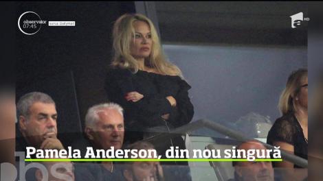 Pamela Anderson a pus punct relaţiei cu fotbalistul Adil Rami