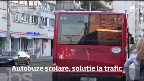 Autobuze școlare, soluție la trafic