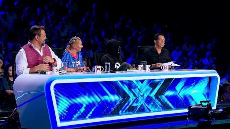 Jurații sunt luați la bani mărunți de concurenta Valentina Oleinic! Delia: "M-am îndrăgostit atât de tare la un moment dat, încât am vrut să renunț la câteva concerte"