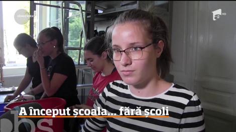 Şcoala a început în condiţii greu de imaginat în multe zone din ţară