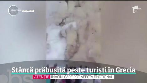 Imagini şocante pe insula Zakynthos! O stâncă s-a prăbuşit pe o plajă plină cu turişti
