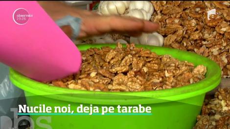 Nucile noi, deja pe tarabe