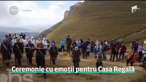 Aniversare cu emoţii la Crucea de pe Caraiman. Principesei Margareta i s-a făcut rău după ce a urcat doi kilometri, pe munte