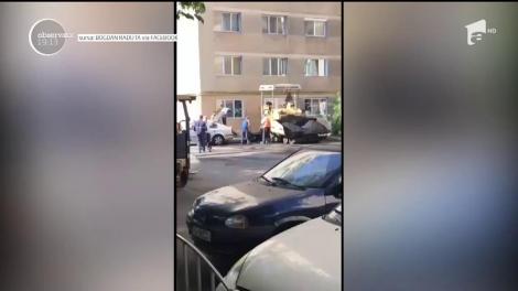 În România, s-a inventat şi "asfaltarea în portbagaj"