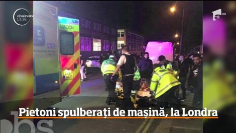 Au fost clipe de panică la Londra! Cel puţin trei oameni au fost răniţi, după ce o maşină a intrat în plin, în mulţimea aflată în faţa unei moschei