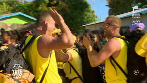 O veselie şi o bogăţie de culori! Lemurii au avut parte de o primire extraordinară!