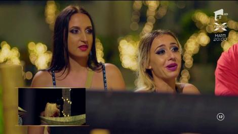 Alarma a sunat la Minitel! Toate fetele au intrat în panică: „Vai! Încă unul a picat”