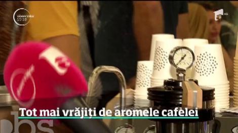Pentru iubitorii de cafea, s-a inventat espressorul portabil, care încape în orice geantă