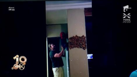 Smiley News. Cel mai adorabil "Spider-Man"