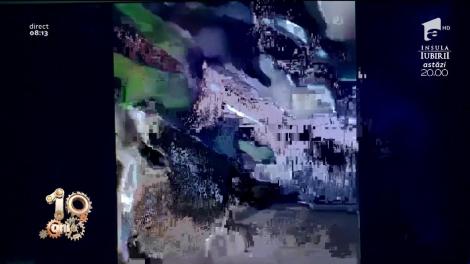 Smiley News. Ce cântă un individ arestat, în timp ce este cărat pe sus de poliție