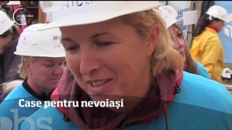 Opt familii din comuna constănţeană Cumpăna se vor muta în casă nouă. Locuințele au fost construite de voluntari