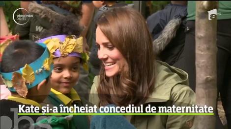După şase luni de concediu de maternitate, ducesa de Cambridge şi-a reluat activitatea oficială